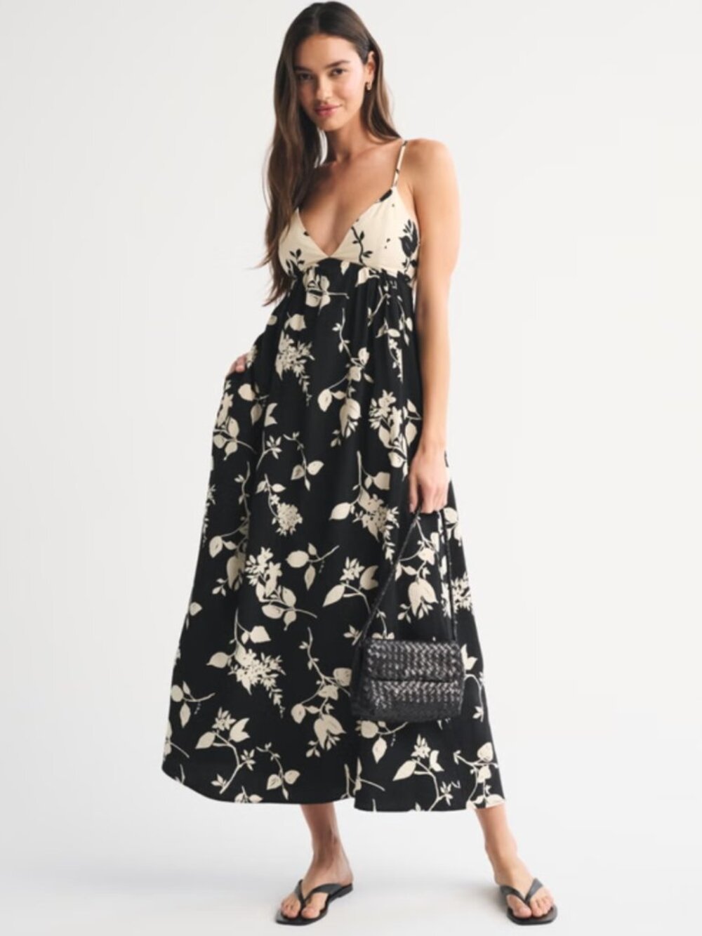 Abercrombie Bra-Free Clasp-Back Flowy Maxi Dress